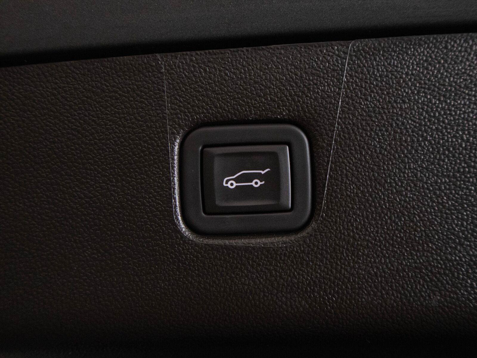 Used 2024 Chevrolet Blazer LT w/ Convenience Package FWD image 24