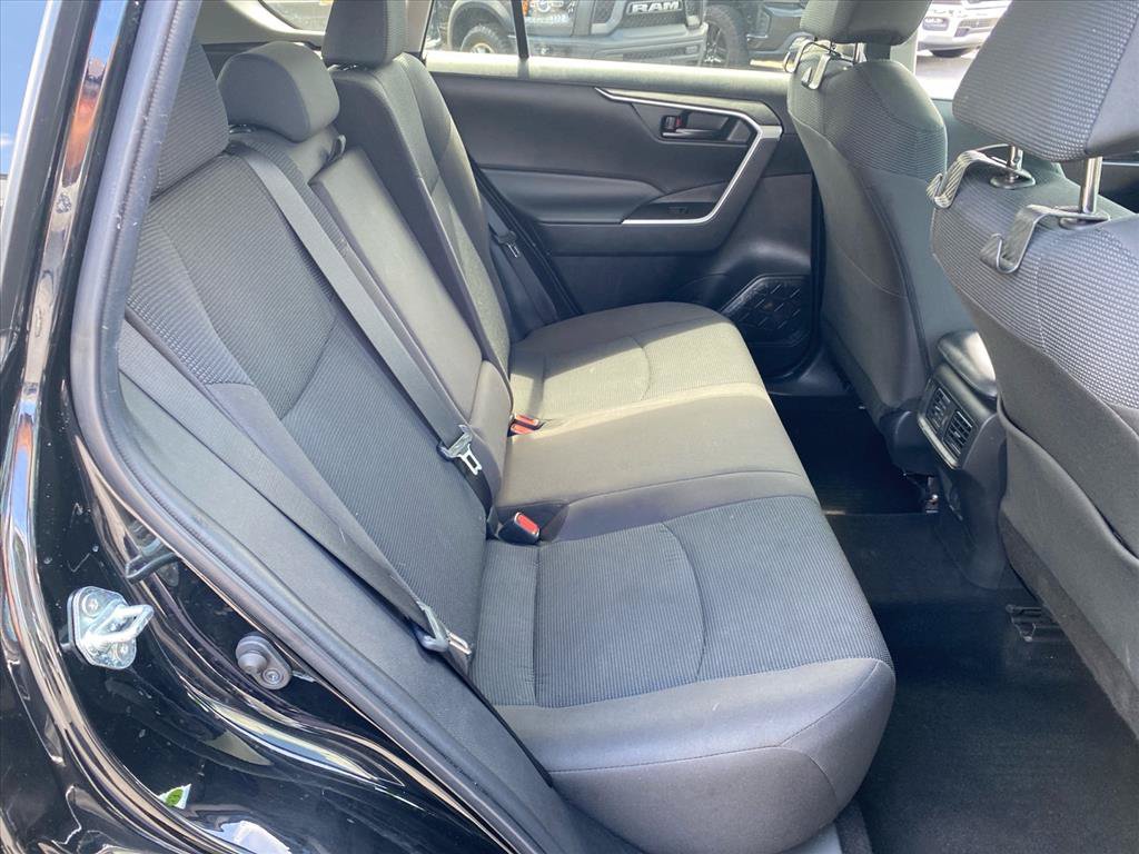 Used 2023 Toyota RAV4 LE AWD/4WD image 24