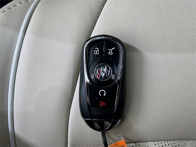 Used 2023 Buick Enclave Avenir w/ Avenir Technology Package image 33