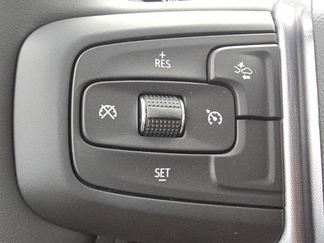 Used 2024 GMC Yukon XL SLE w/ Gmc Pro Safety Plus Package AWD/4WD image 30