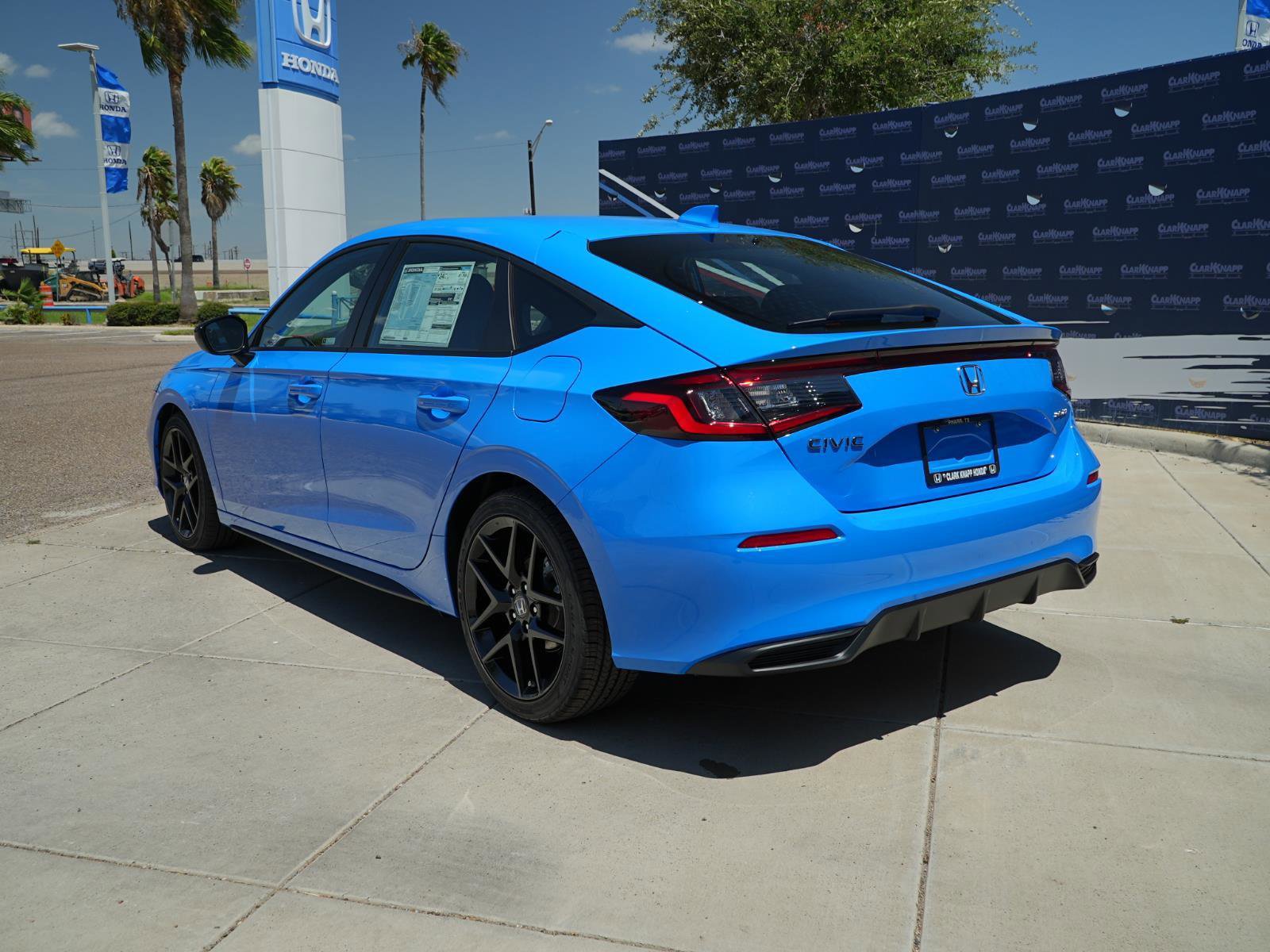 Used 2025 Honda Civic Sport image 9