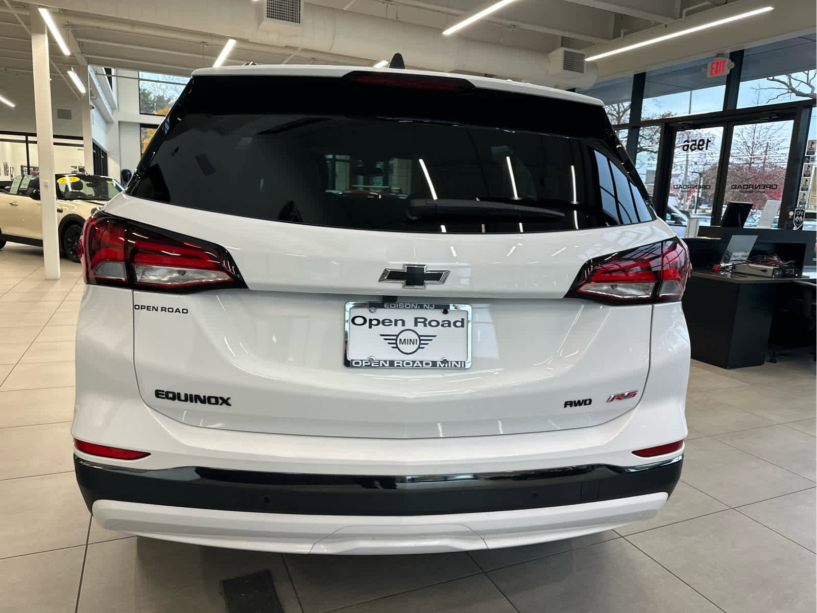 Used 2022 Chevrolet Equinox RS image 4