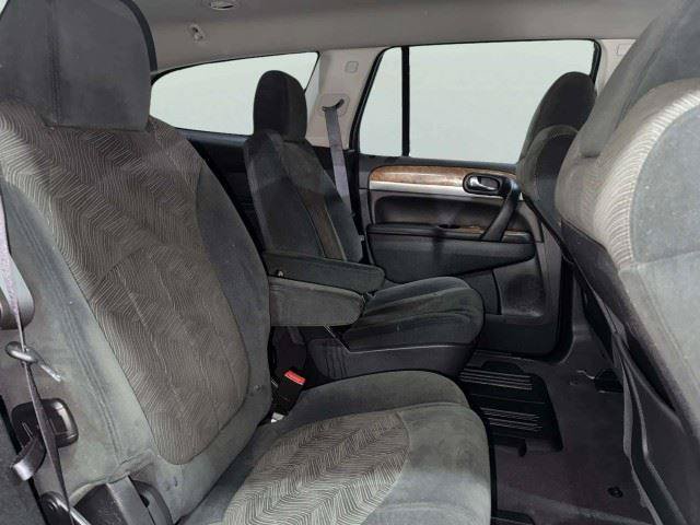 Used 2011 Buick Enclave CX FWD image 46