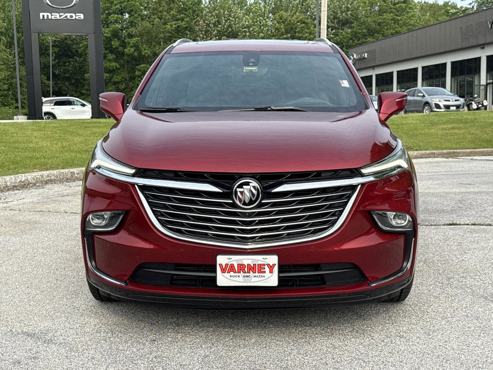 Used 2022 Buick Enclave Premium w/ Experience Buick Package image 2