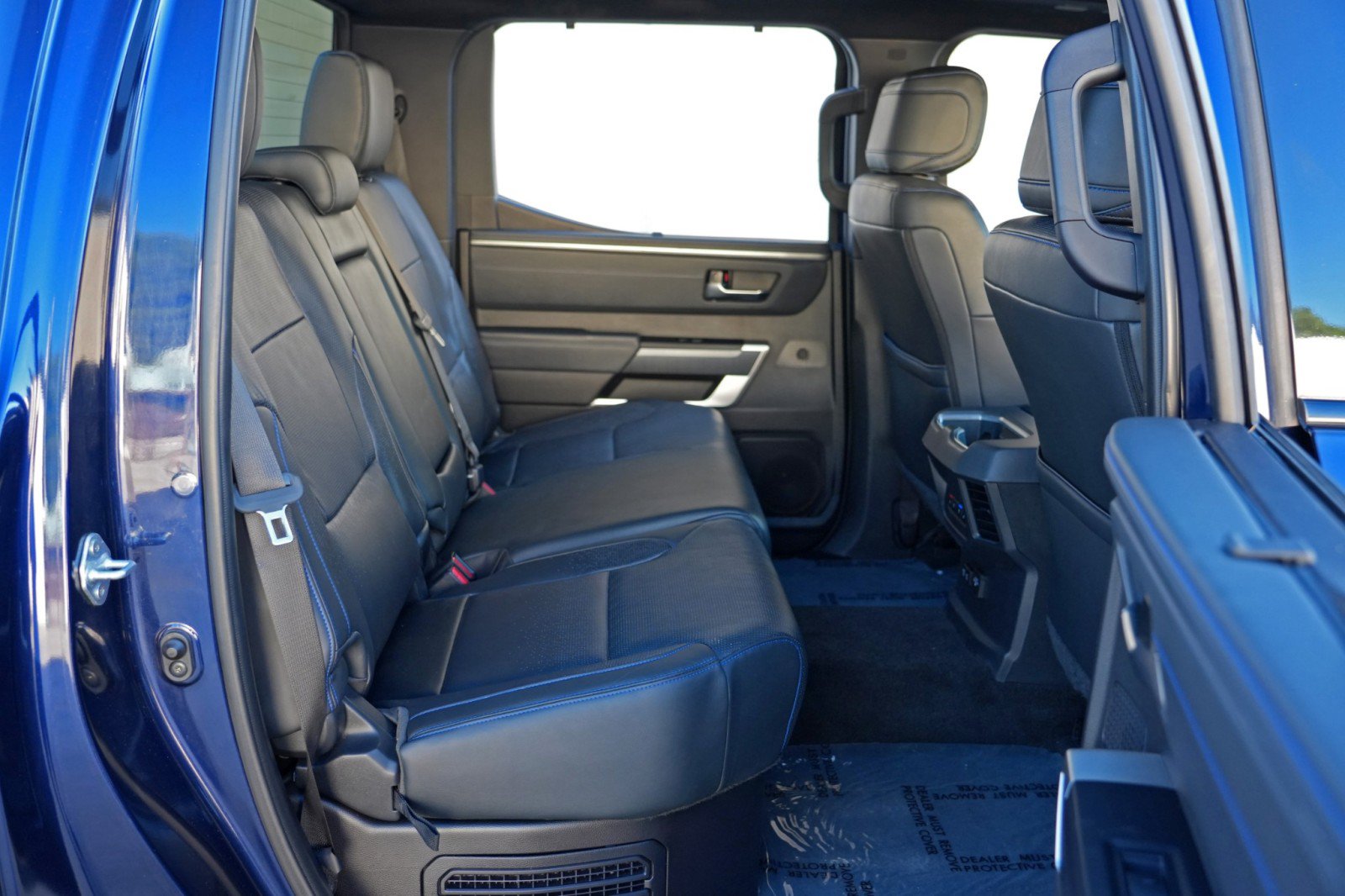 Used 2023 Toyota Tundra Platinum w/ Advanced Package AWD/4WD image 46