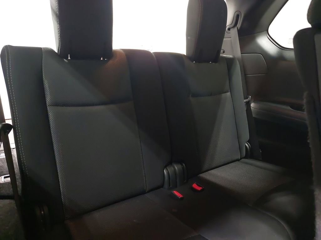 Used 2020 Nissan Pathfinder SV image 12