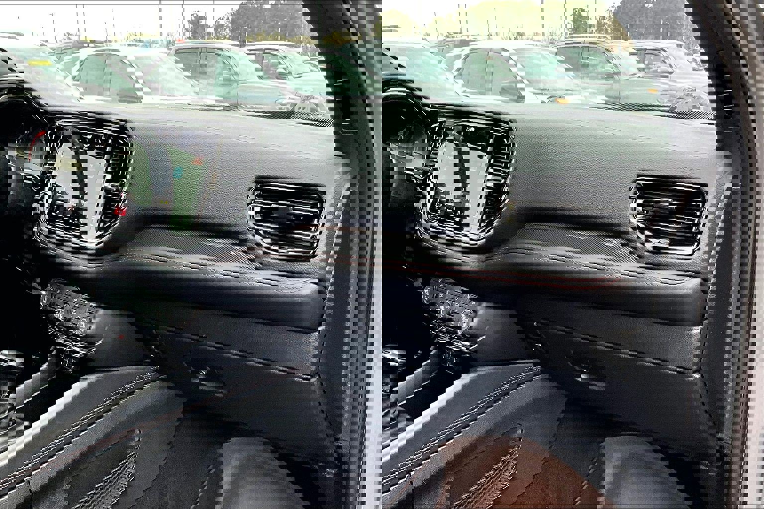 Used 2021 Dodge Durango R/T image 17