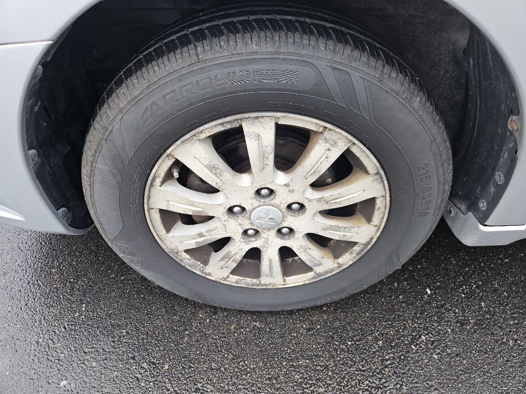 Used 2006 Mitsubishi Galant ES FWD image 19