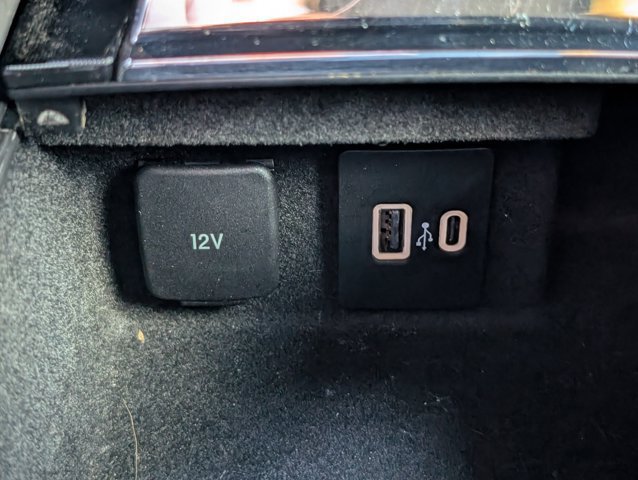 Used 2022 Lincoln Corsair Reserve w/ Equipment Group 201A AWD/4WD image 22