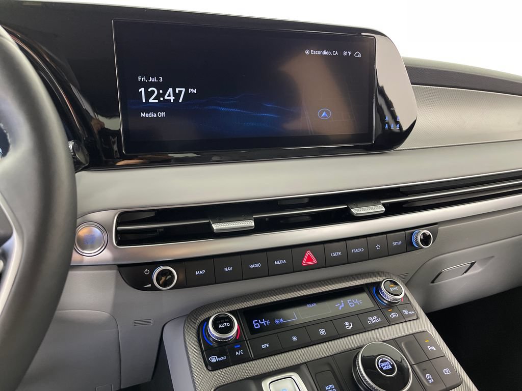 Certified 2024 Hyundai Palisade SEL w/ Premium Package FWD image 22