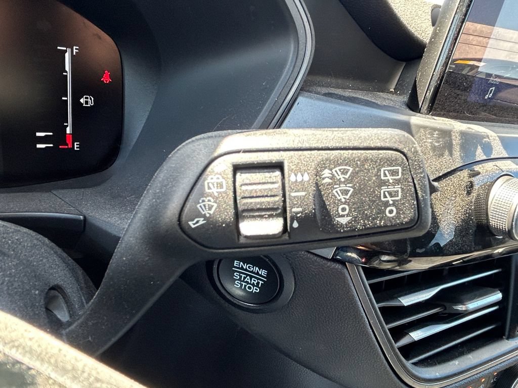 Used 2024 Ford Escape Active AWD/4WD image 25