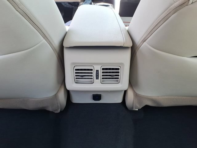 Used 2023 Toyota Camry XLE w/ Protection Package (Q2) (TMS) FWD image 7