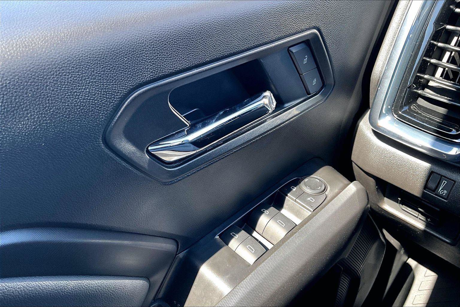 New 2026 GMC Canyon Elevation w/ Convenience Package AWD/4WD image 16