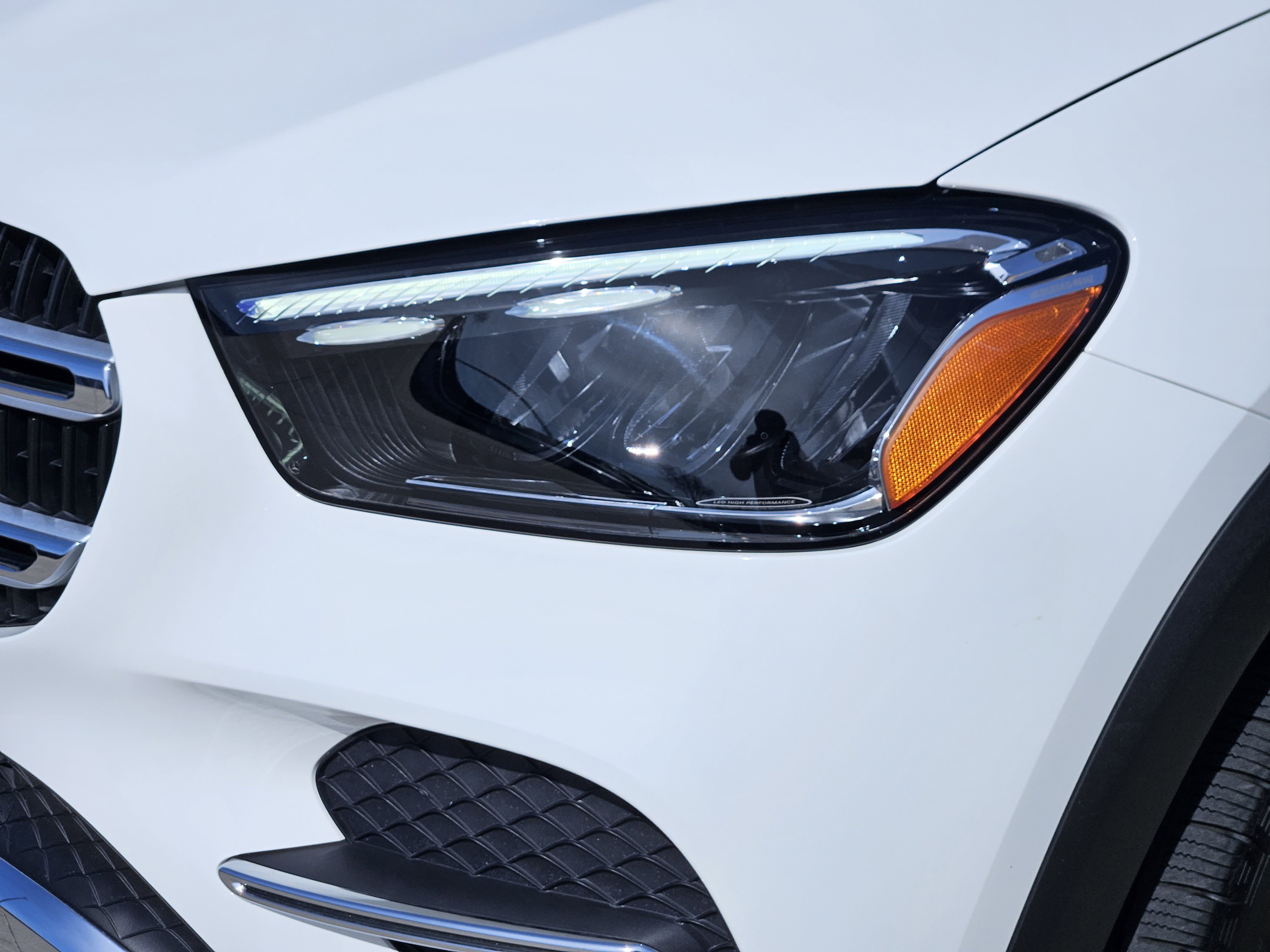 Certified 2025 Mercedes-Benz GLE 350 4MATIC image 7