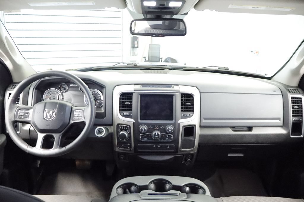 Used 2020 RAM 1500 Warlock w/ Electronics Group AWD/4WD image 17