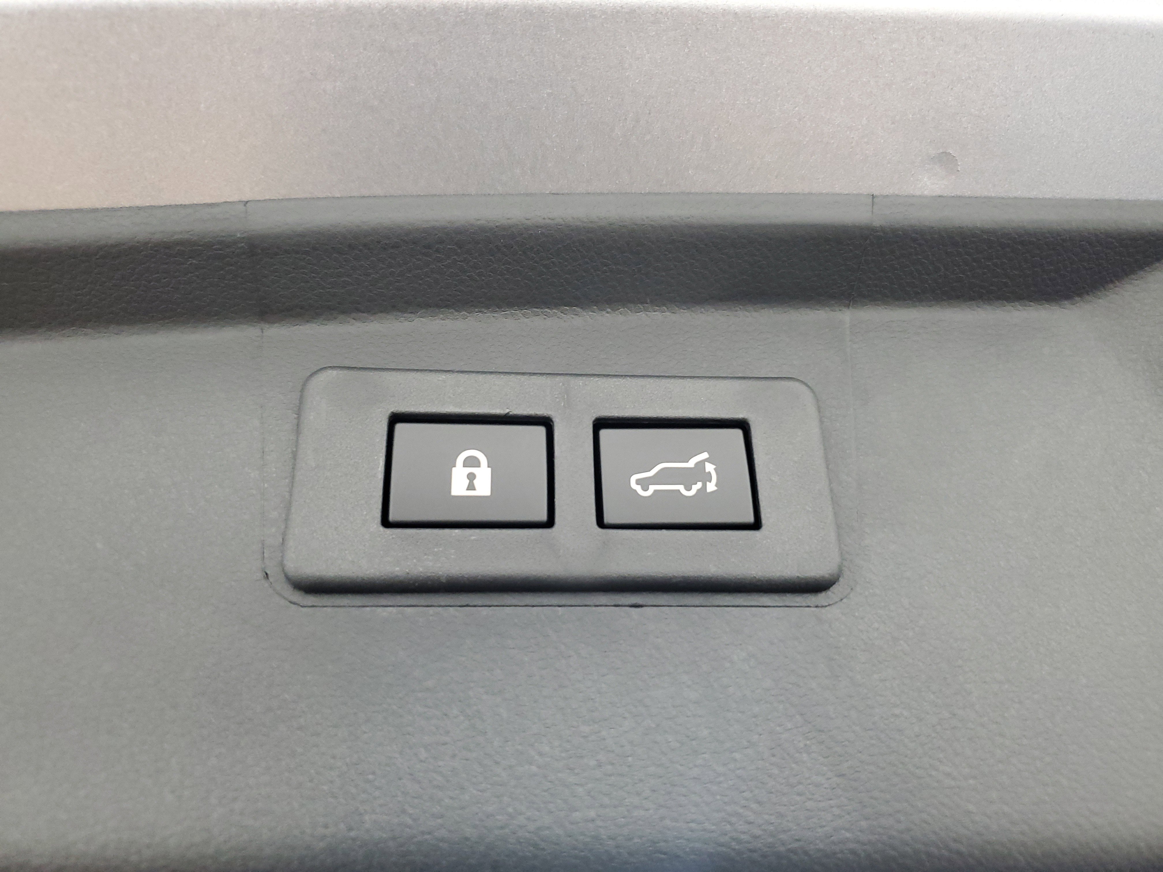 New 2025 Subaru Outback Touring XT image 36