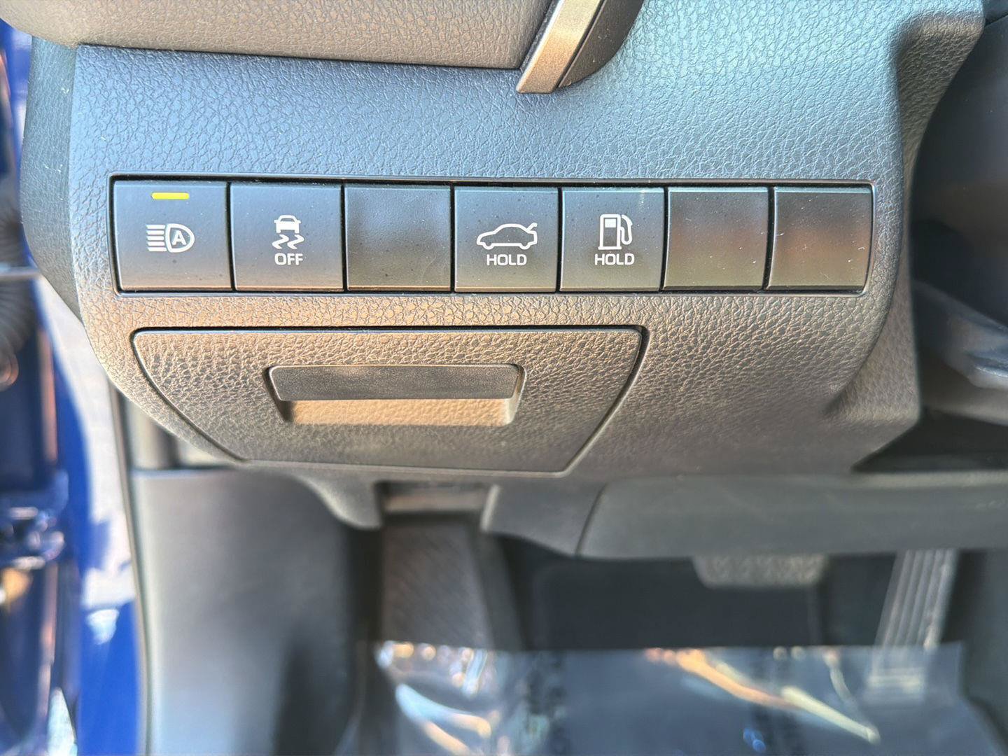 Used 2024 Toyota Camry XSE FWD image 19