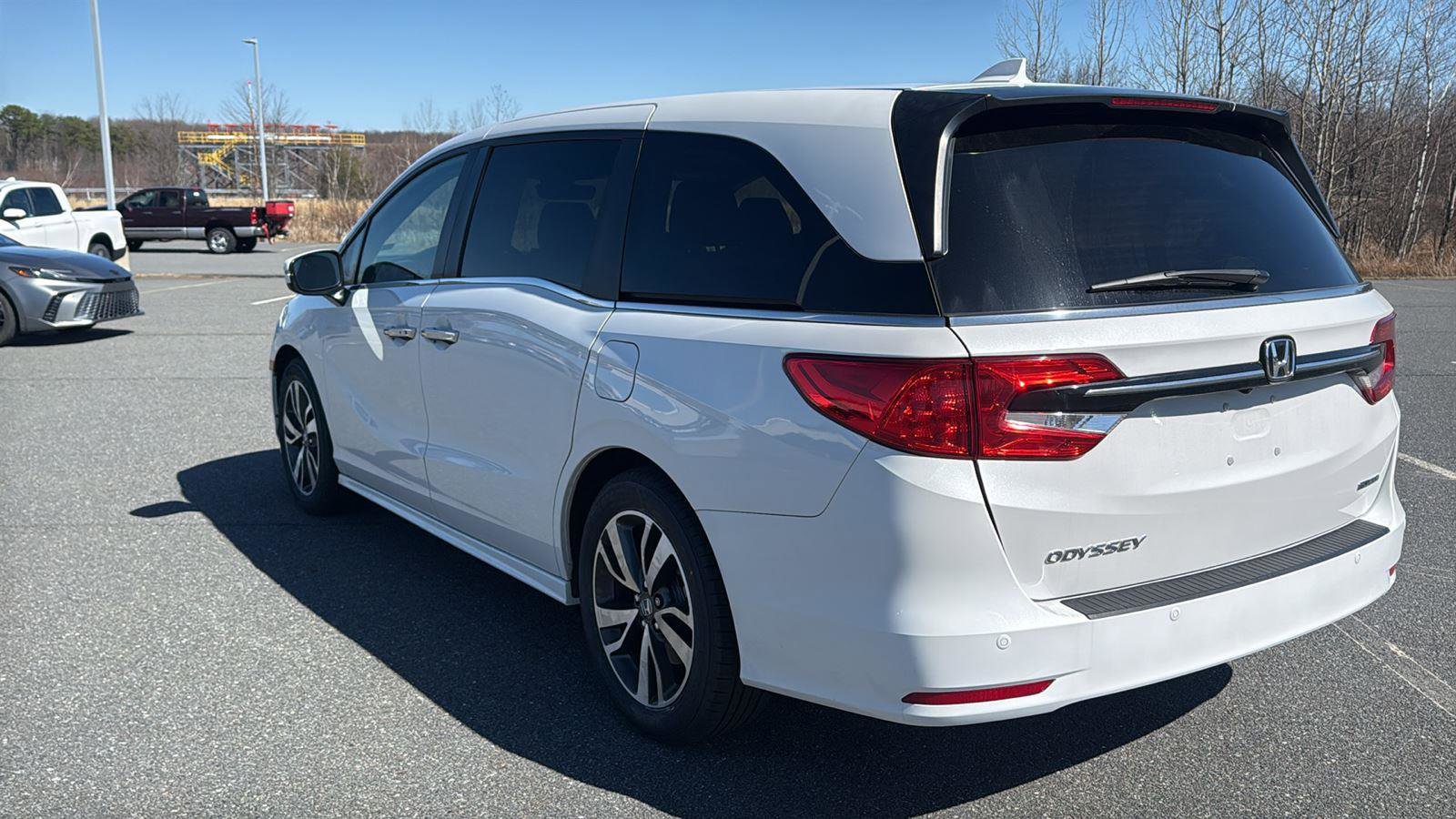Used 2023 Honda Odyssey Touring image 10