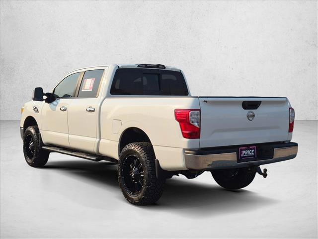 Used 2017 Nissan Titan SV AWD/4WD image 7