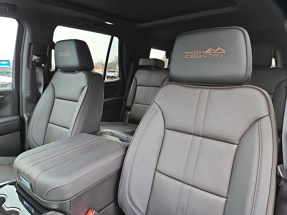 New 2026 Chevrolet Tahoe High Country w/ Sun And Tow Package image 16