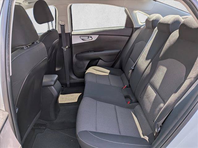 Used 2023 Kia Forte LXS w/ LXS Technology Package FWD image 17