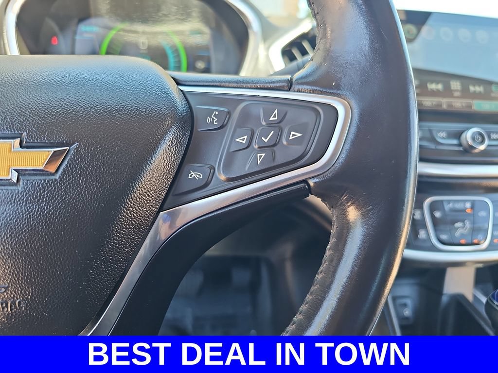 Used 2018 Chevrolet Volt Premier w/ Driver Confidence Package FWD image 17