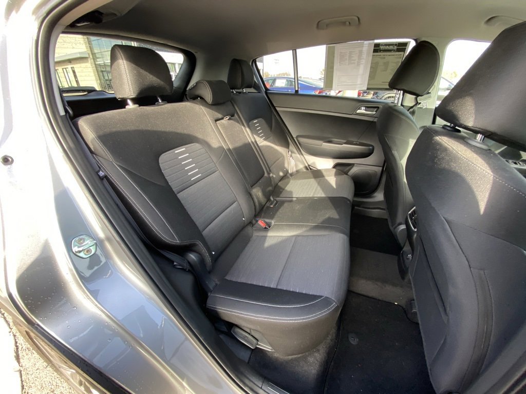 Certified 2022 Kia Sportage LX w/ LX FWD Value Edition Package image 27