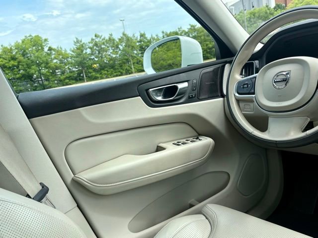 Used 2021 Volvo XC60 T5 Inscription w/ Advanced Package FWD image 22