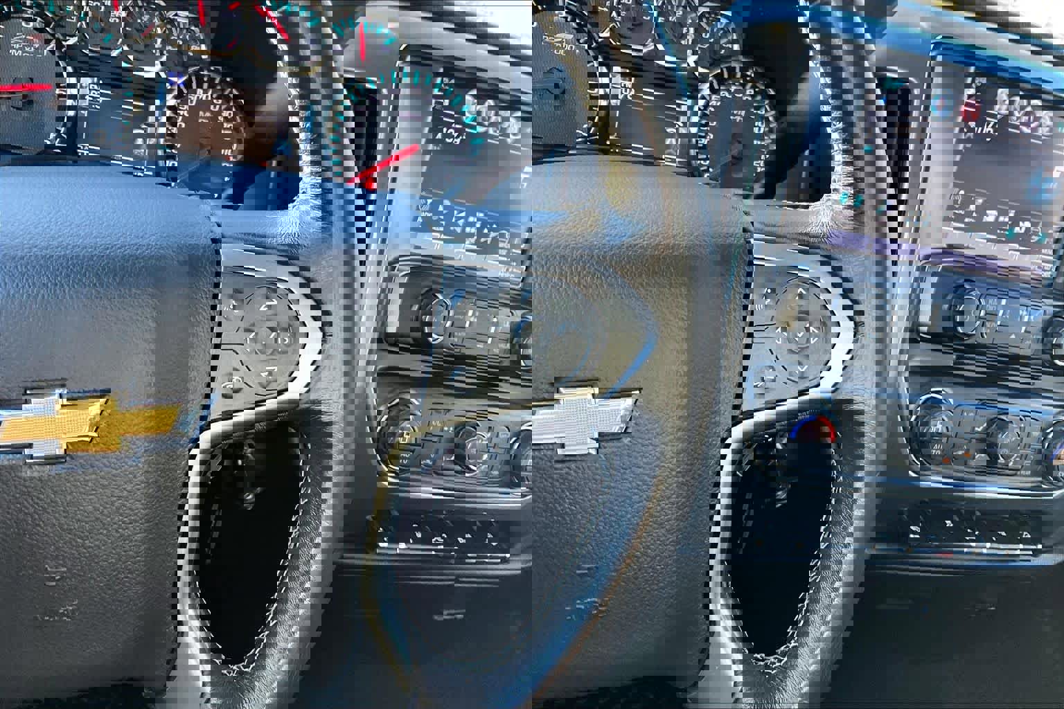 Used 2018 Chevrolet Silverado 1500 LT w/ All Star Edition image 22