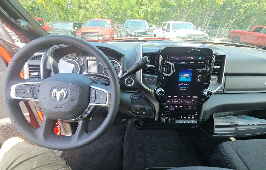 Used 2026 RAM 2500 Big Horn AWD/4WD image 4