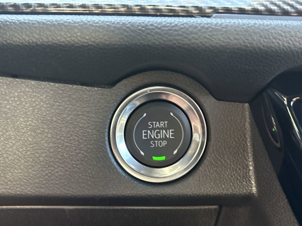 New 2026 Chevrolet Traverse High Country image 19