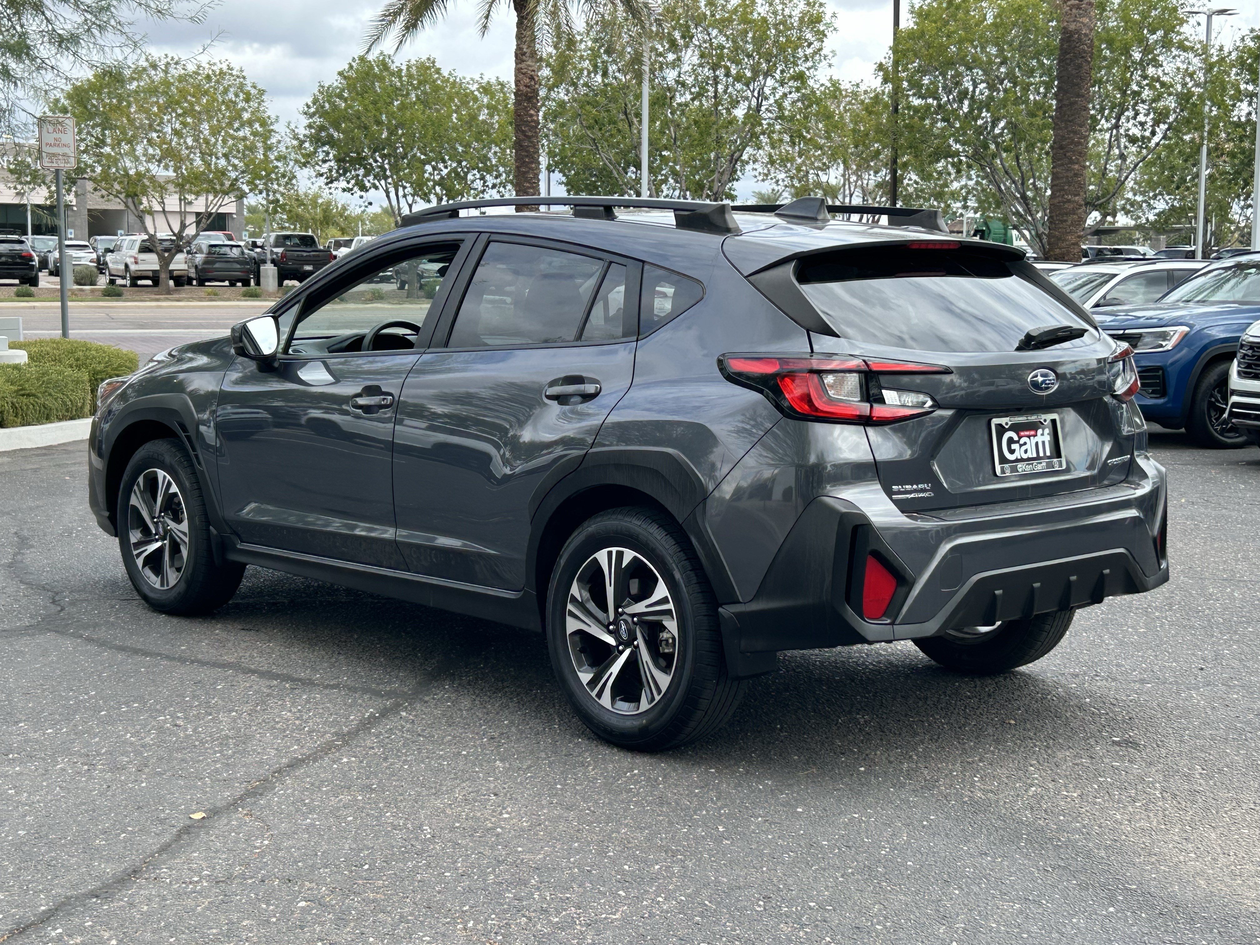 Used 2024 Subaru Crosstrek 2.0i Premium AWD/4WD image 3
