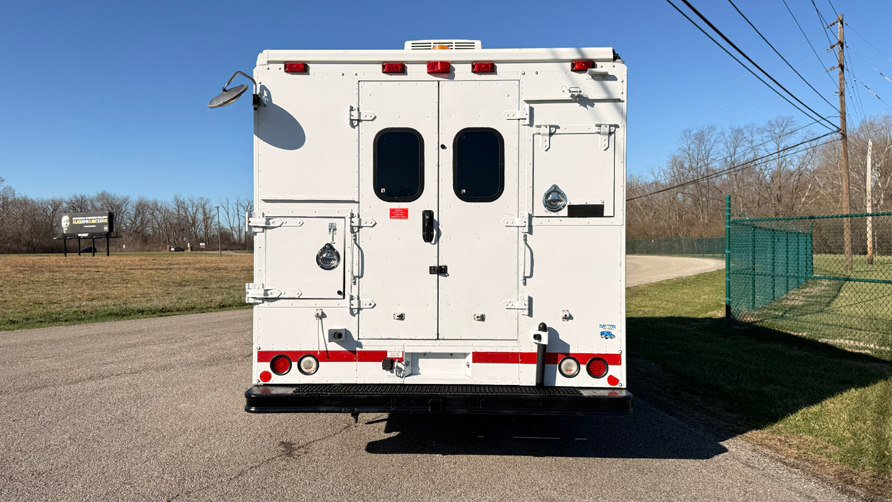 Used 2009 GMC Savana 3500 image 4