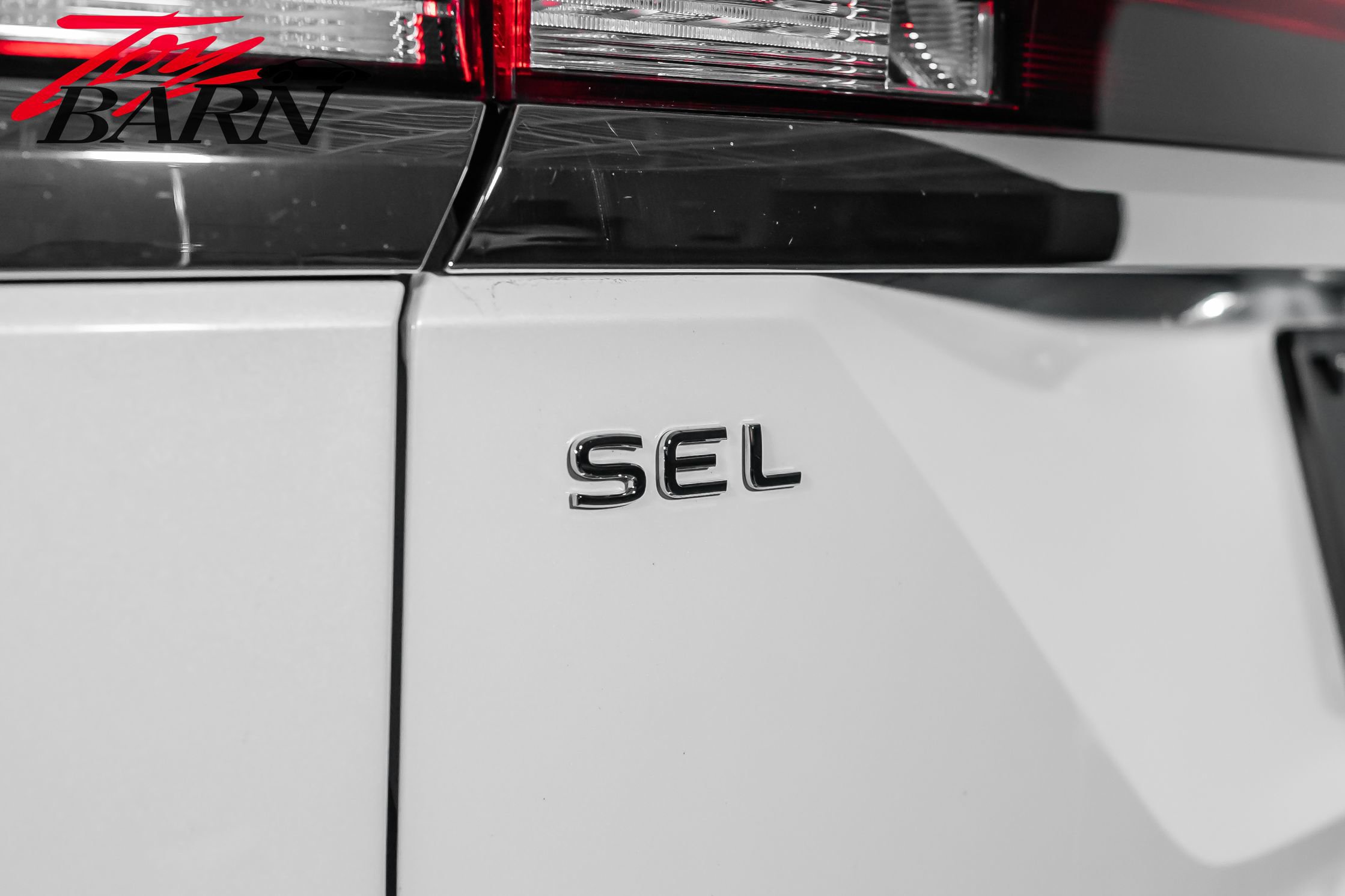 Used 2024 Volkswagen Atlas SEL Premium R-Line image 15