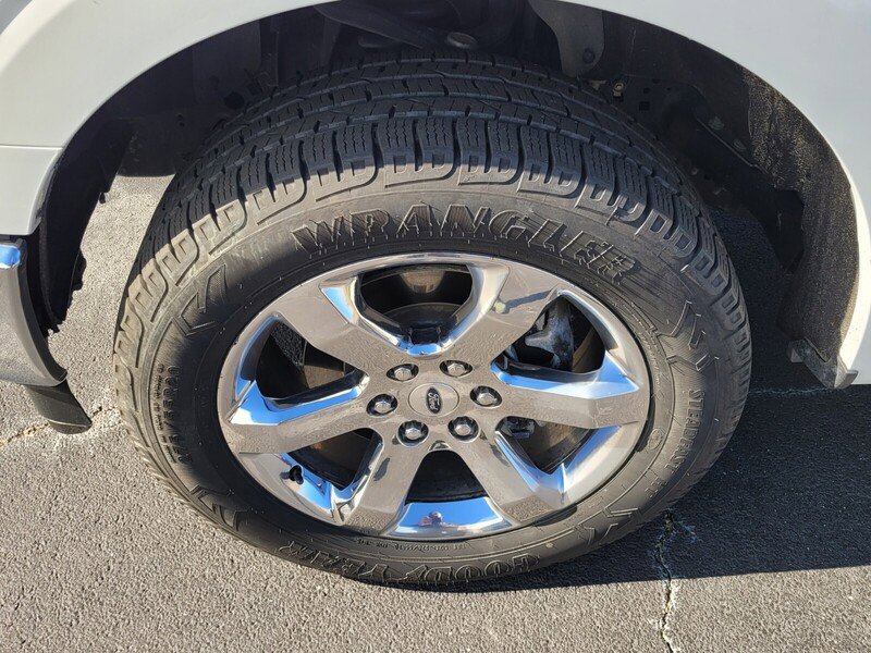 Used 2022 Ford F150 Lariat image 14