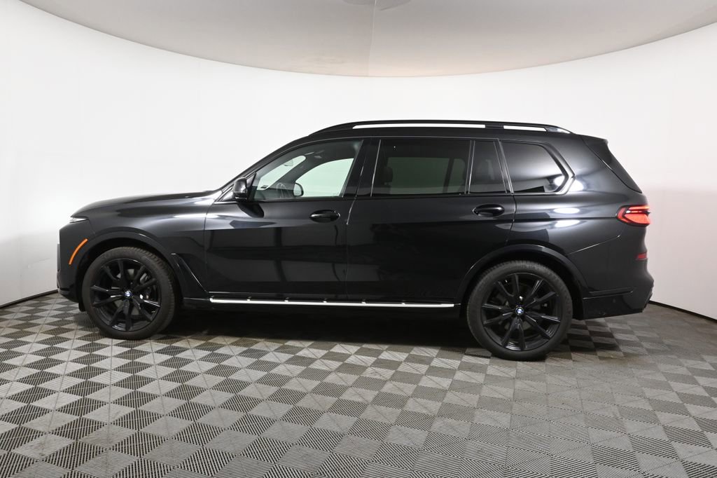 Certified 2023 BMW X7 xDrive40i w/ M Sport Package AWD/4WD image 2