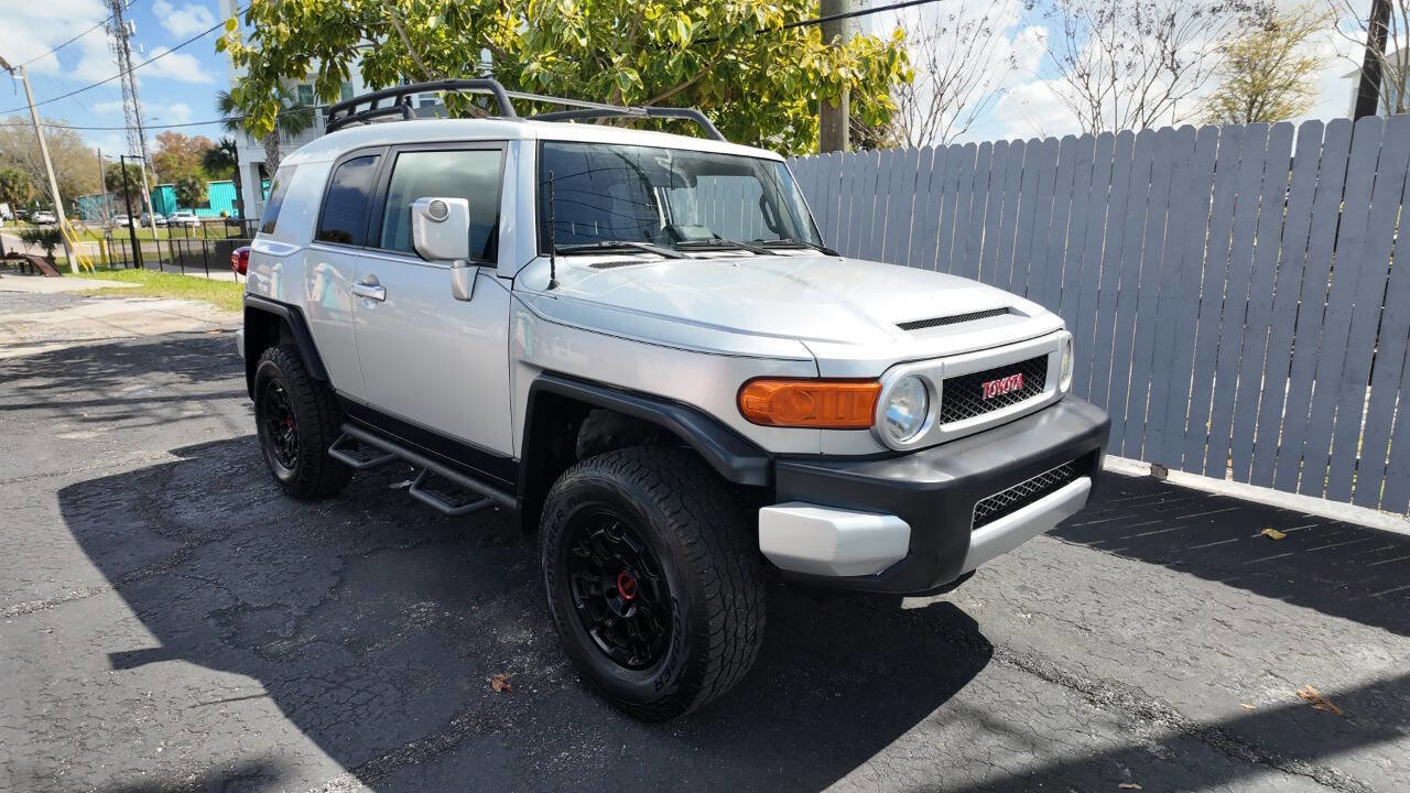 Used 2008 Toyota FJ Cruiser 4WD image 1