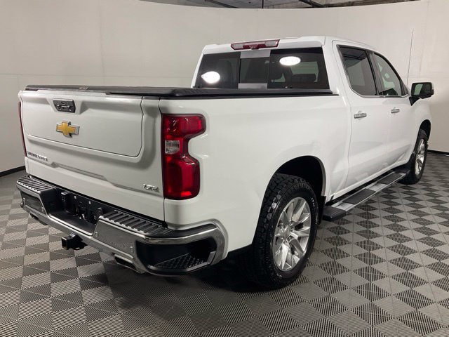 Used 2022 Chevrolet Silverado 1500 LTZ w/ LTZ Premium Package AWD/4WD image 8