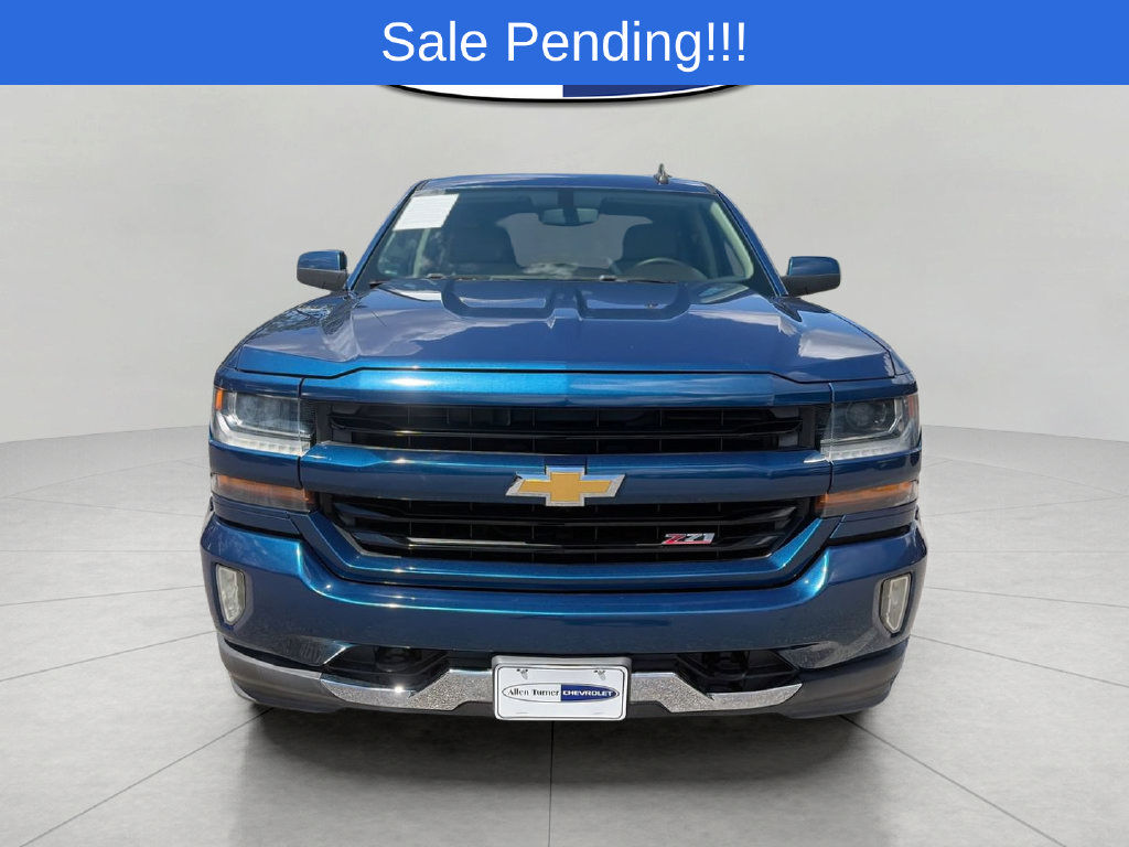 Used 2017 Chevrolet Silverado 1500 LT w/ All Star Edition AWD/4WD image 2