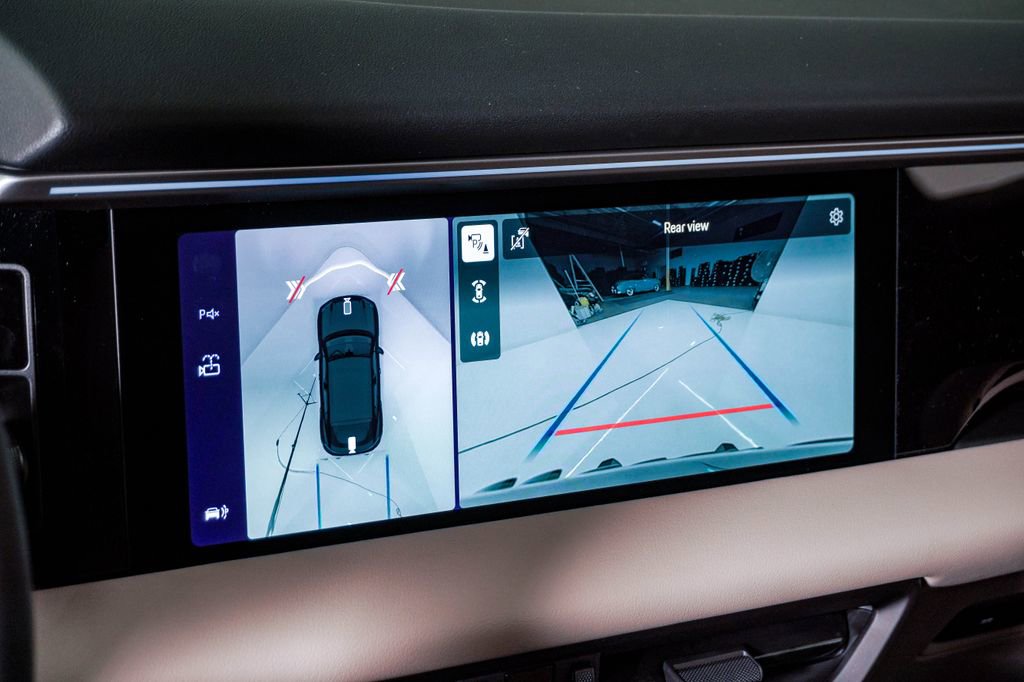 New 2026 Porsche Macan 4 Electric AWD/4WD image 23