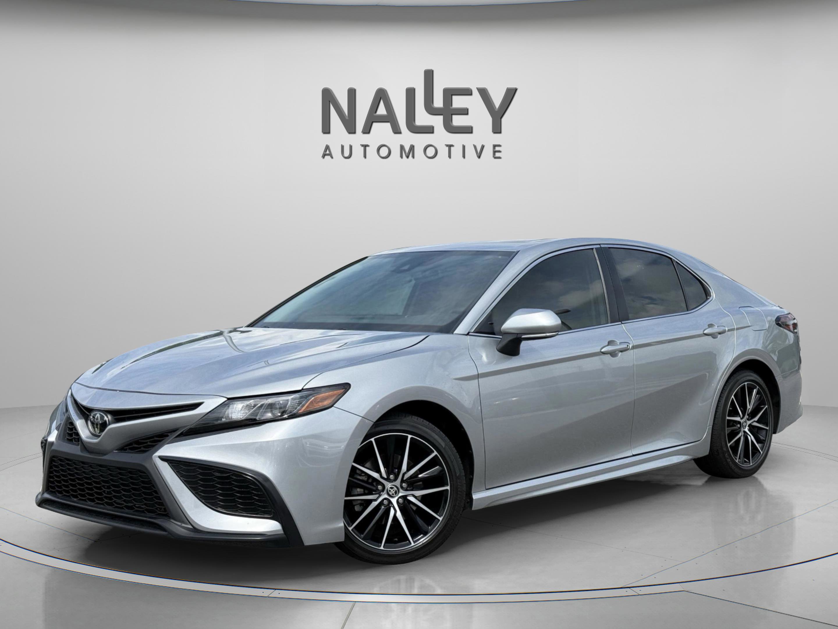 Used 2024 Toyota Camry SE