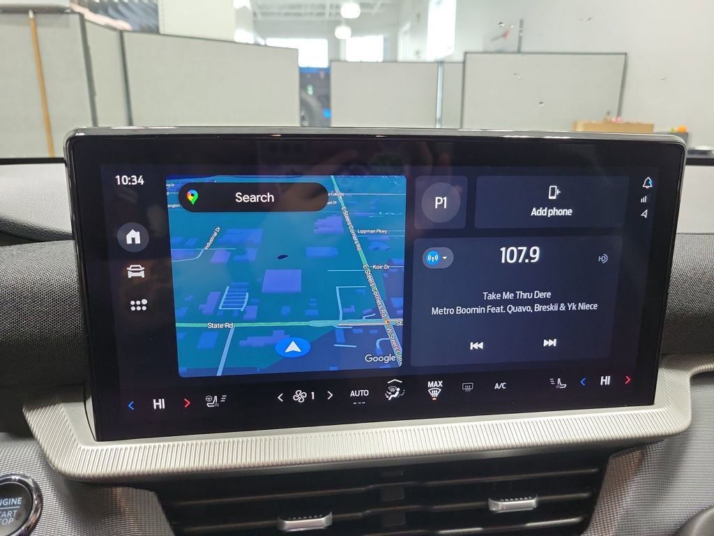 Used 2025 Ford Explorer ST image 44