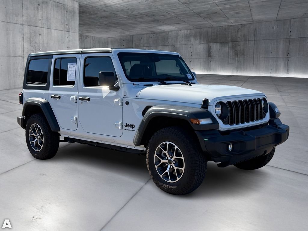 Used 2025 Jeep Wrangler Sport S image 9