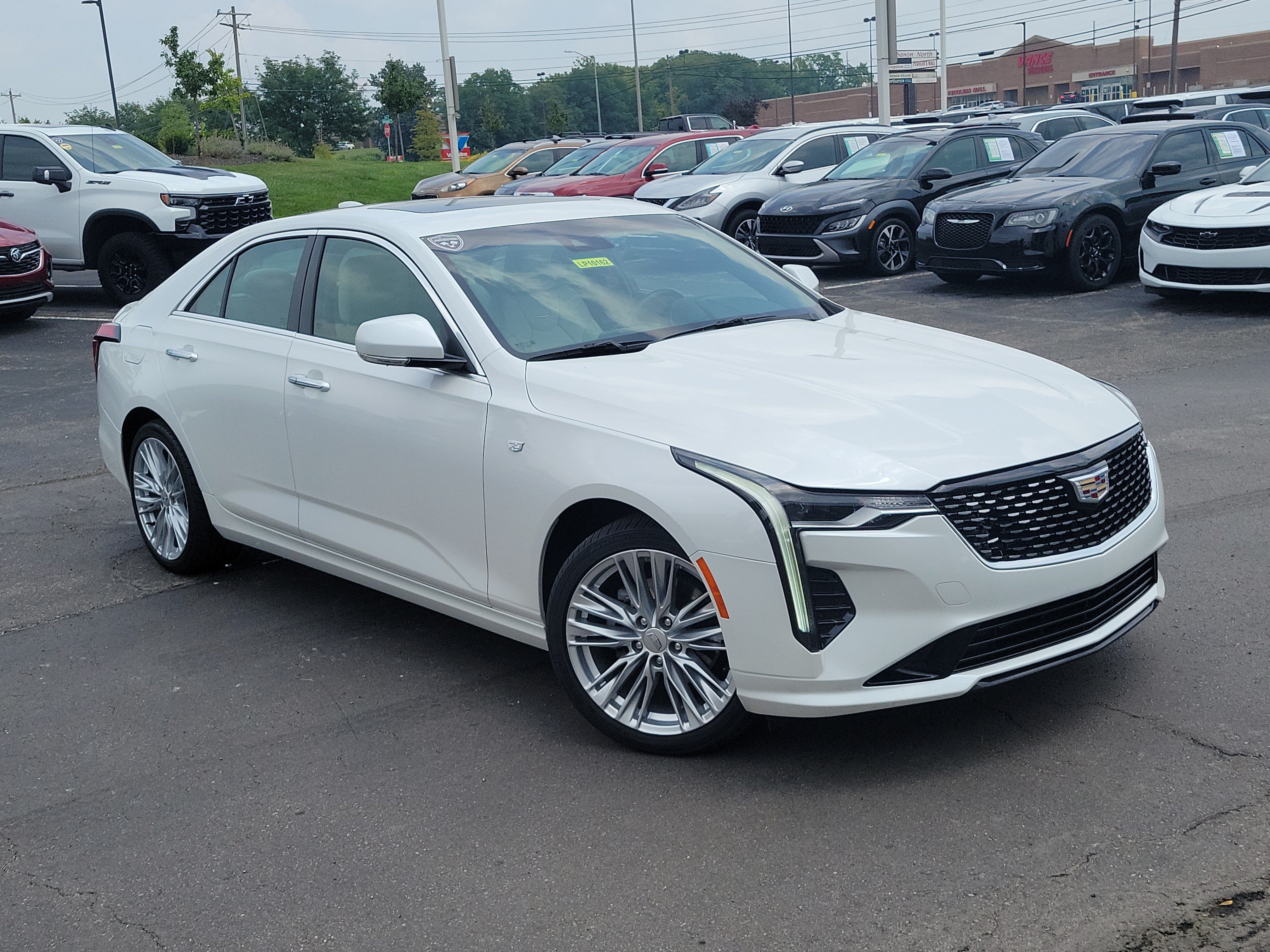 Used 2021 Cadillac CT4 Premium Luxury AWD/4WD image 34