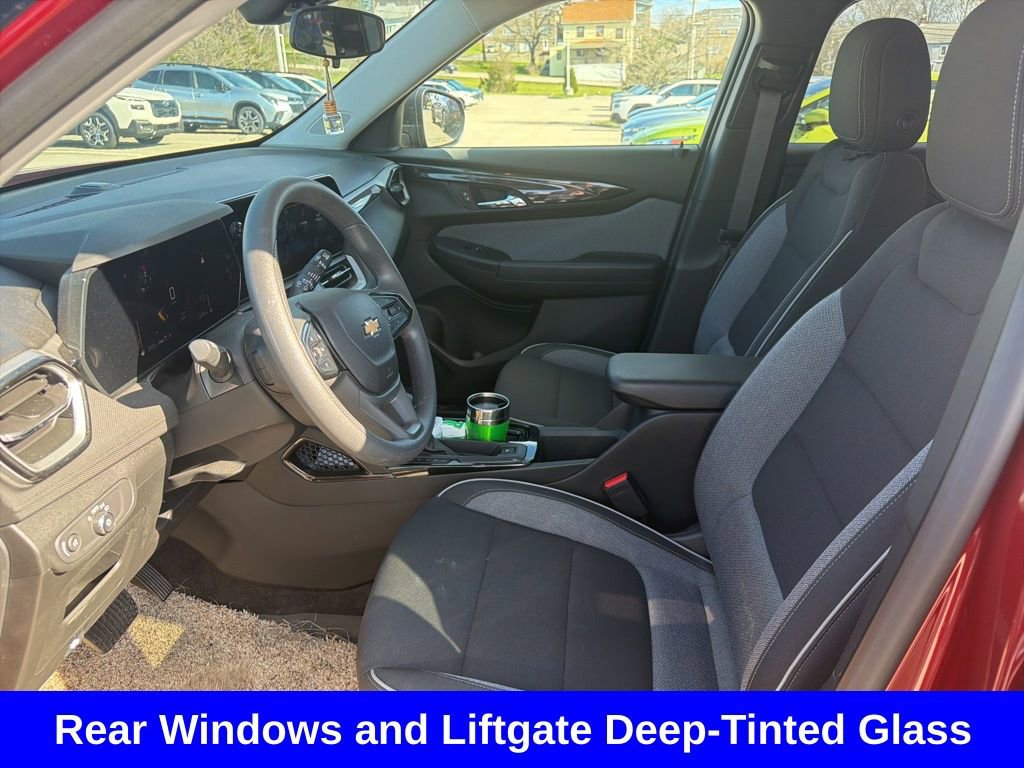 Used 2025 Chevrolet TrailBlazer LS w/ LS Convenience Package image 16