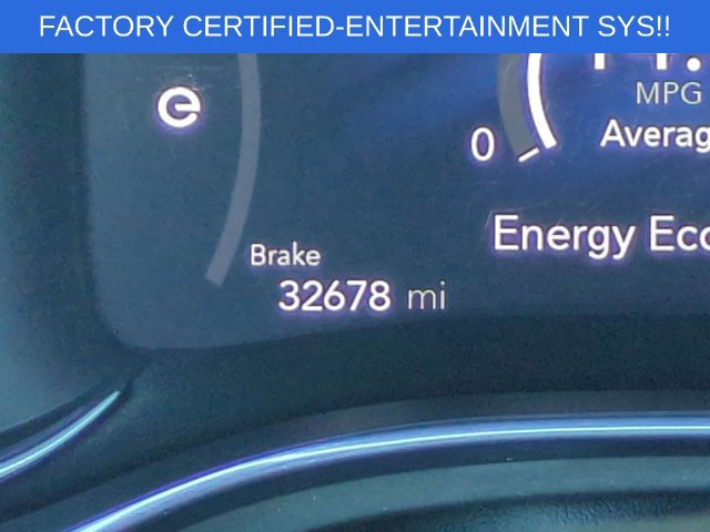Certified 2023 Chrysler Pacifica Limited w/ Uconnect Theater Family Group FWD image 23