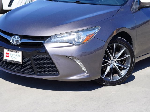 Used 2015 Toyota Camry XSE FWD image 5