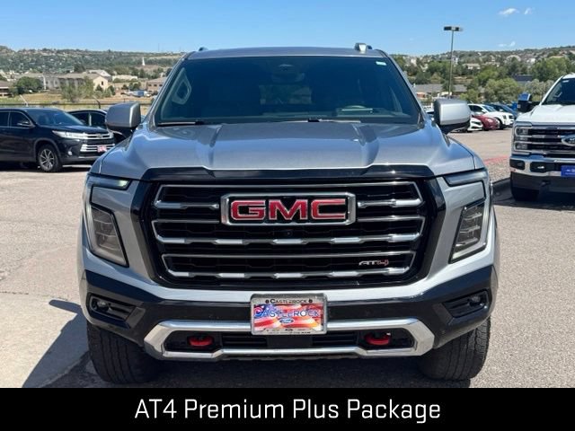 Used 2025 GMC Yukon AT4 w/ AT4 Premium Plus Package AWD/4WD image 10