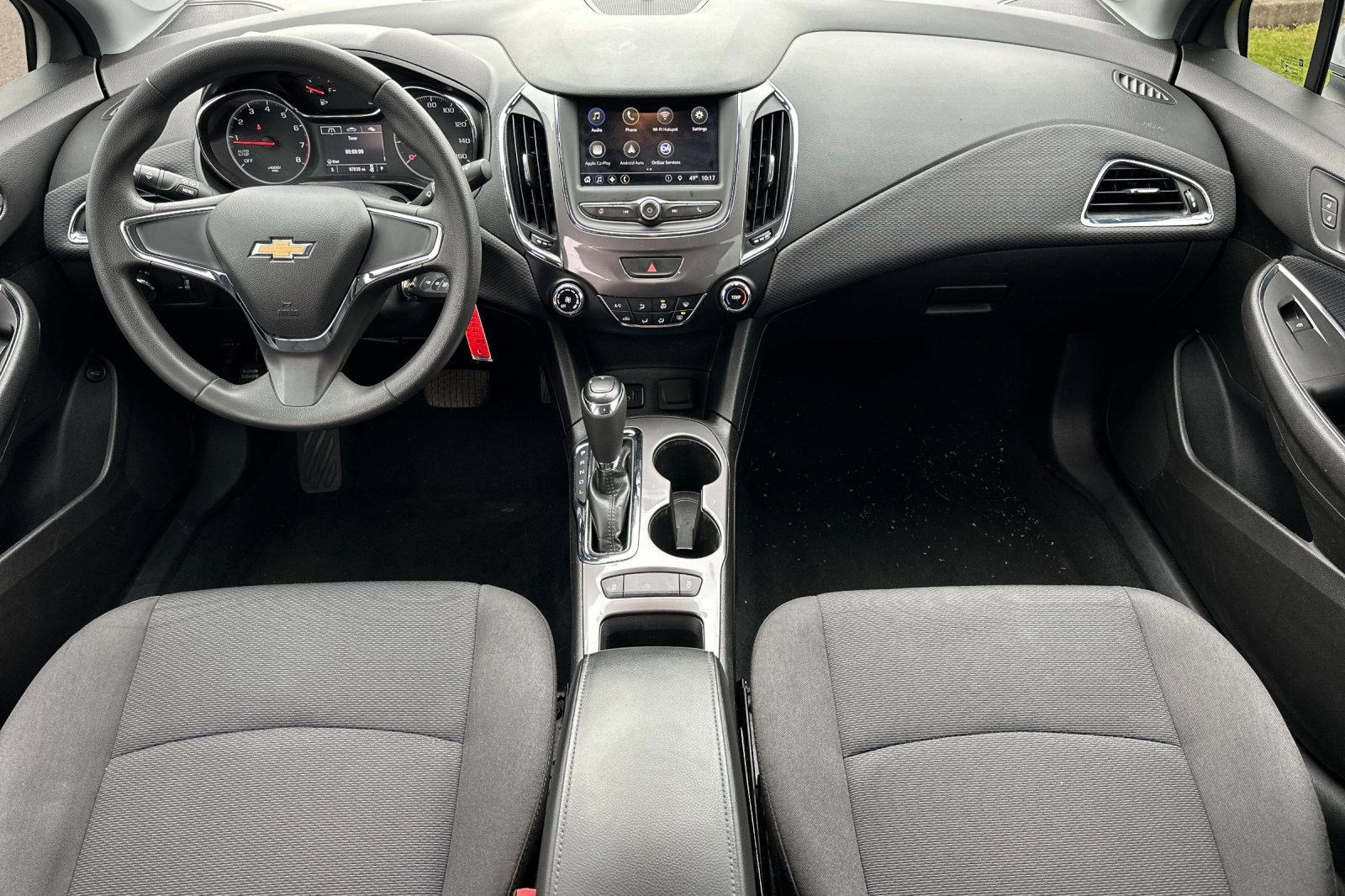 Used 2019 Chevrolet Cruze LS image 12