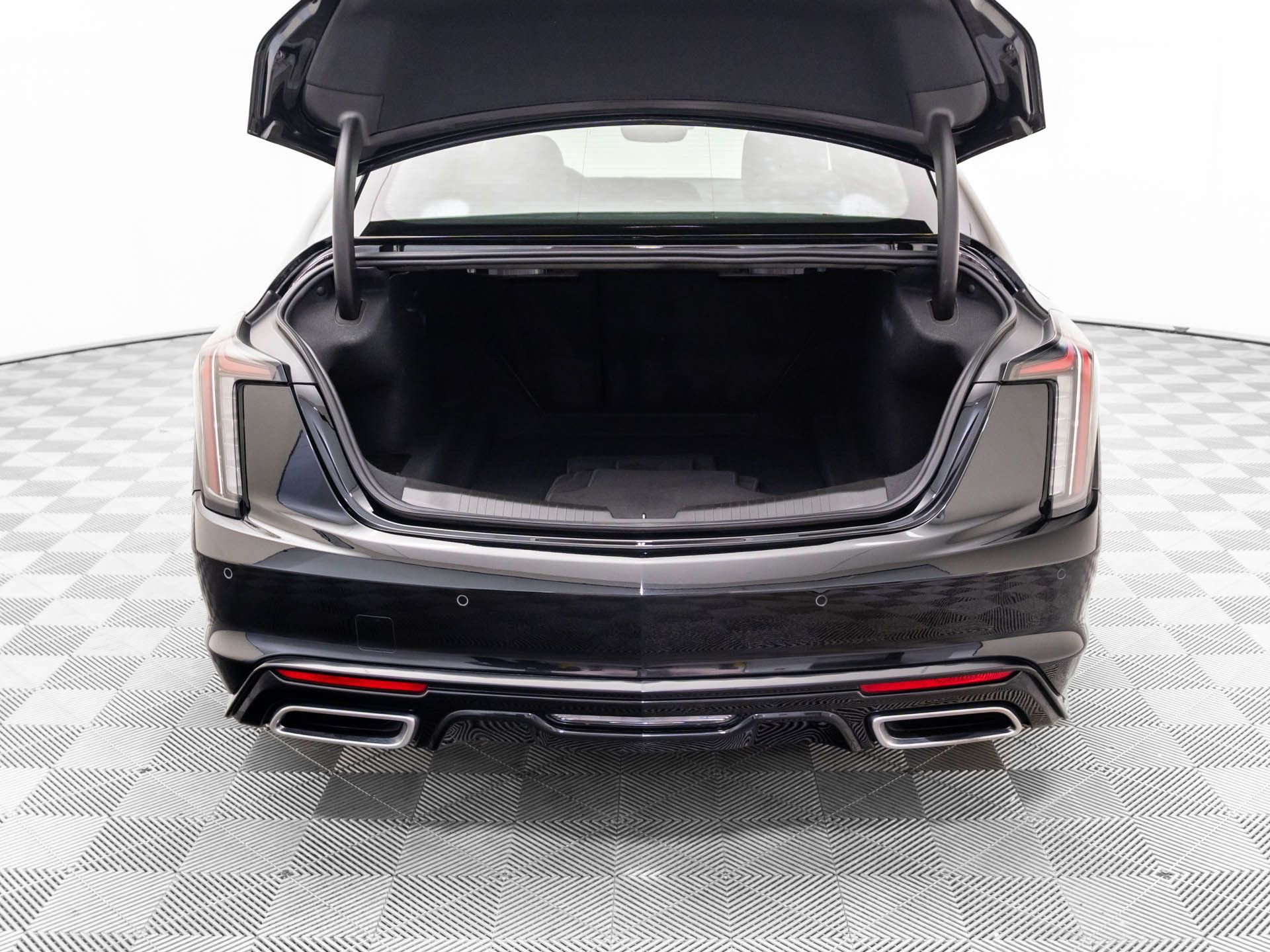 Certified 2025 Cadillac CT5 Sport w/ Technology Package image 38